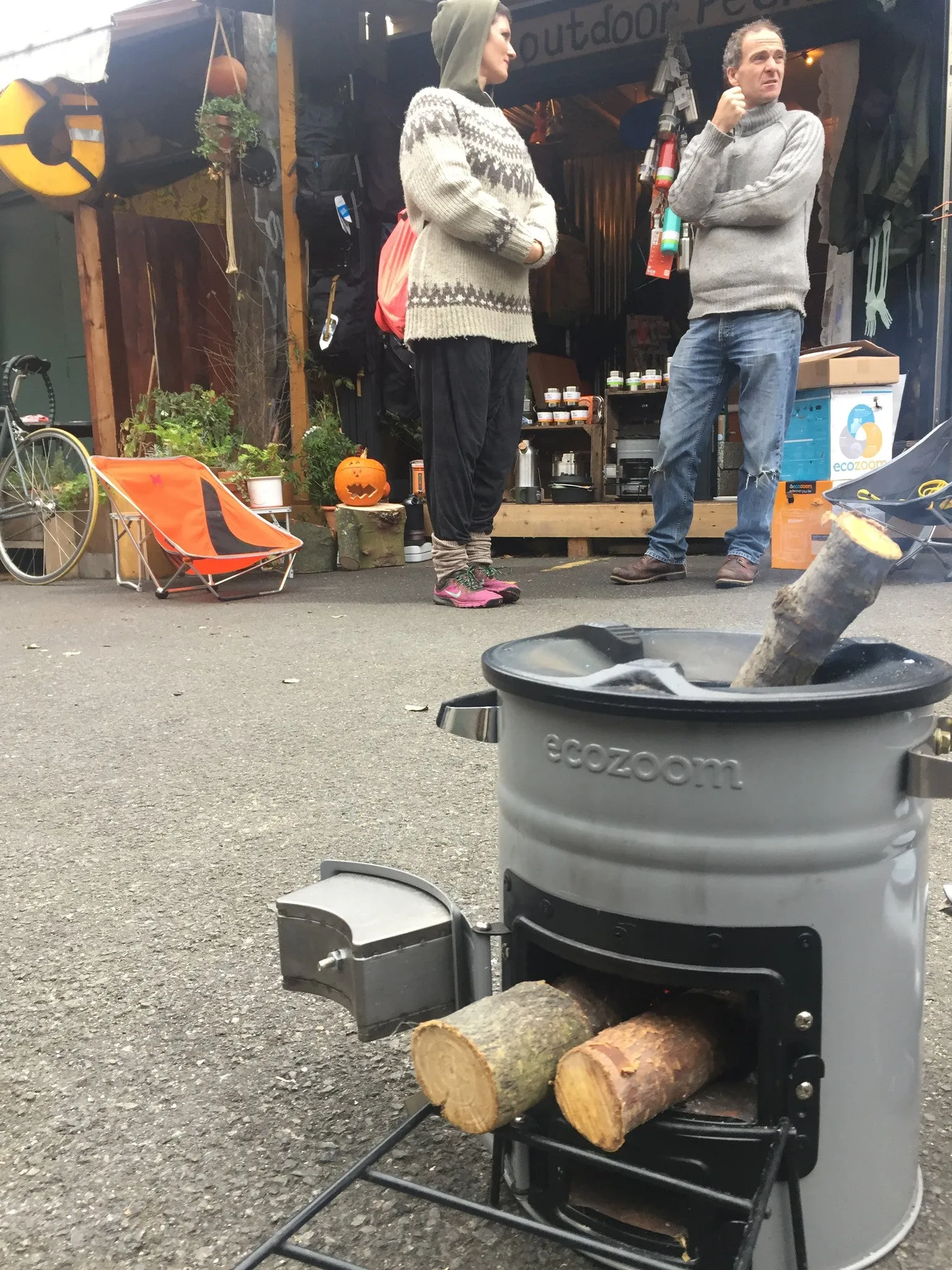 Versa Multifuel Rocket Stove - Black